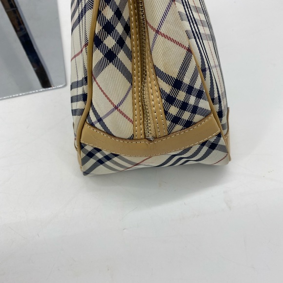 Burberry Handbag - Picture 4 of 10